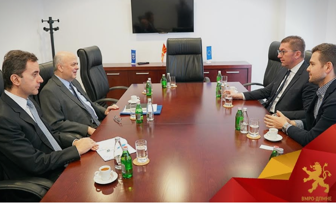 Мицкоски на средба со Јанакакис: Владата предводена од ВМРО-ДПМНЕ ќе се фокусира на суштински реформи