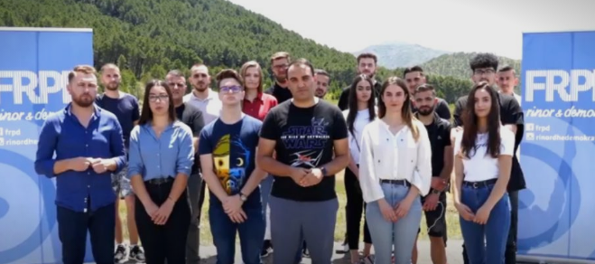 Муцунски доби поддршка од Демократската парија на Албанија