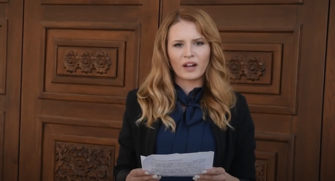 Михајловска: Заев и СДСМ стојат зад навредите, сексизмот и говорот на омраза