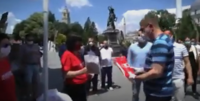 Мицкоски на штанд на СДСM: Обновата ќе ви треба, а добро е да се потсетиме како сте можеле а ништо не сте направиле