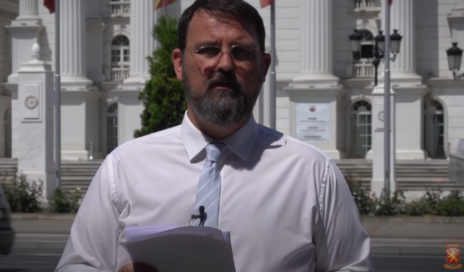 Стоилковски: Владата платила 20 илјади евра во четири очи за крадење фотографии од интернет за домашен туризам