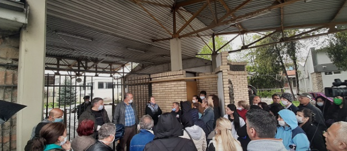 За овие луѓе никако да дојде животот ветуван од Заев: 160 работници од фабриката „Тетекс Јарн“ немаат земено плата за февруари и март