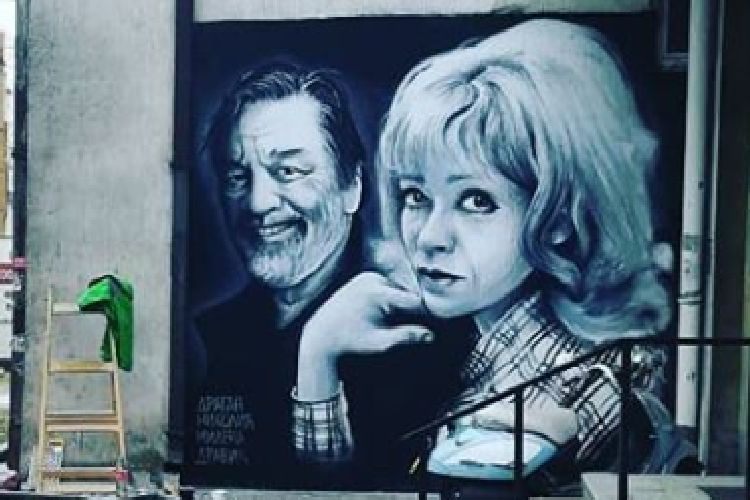 ФОТО: Оваа убава девојка наследи се што имаа Драган Николиќ и Милена Дравиќ