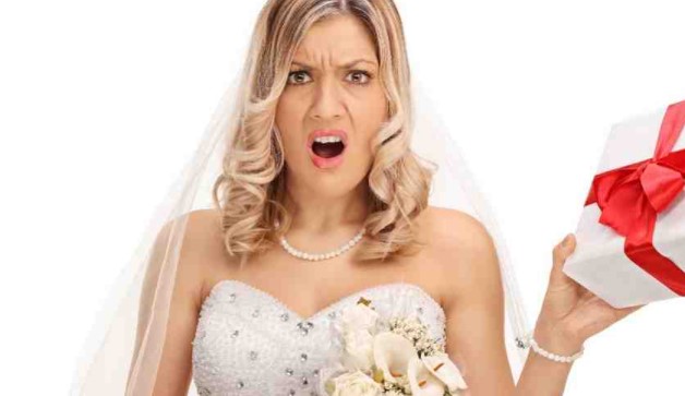 Македонка наместо со сопругот ја венчале со сведокот