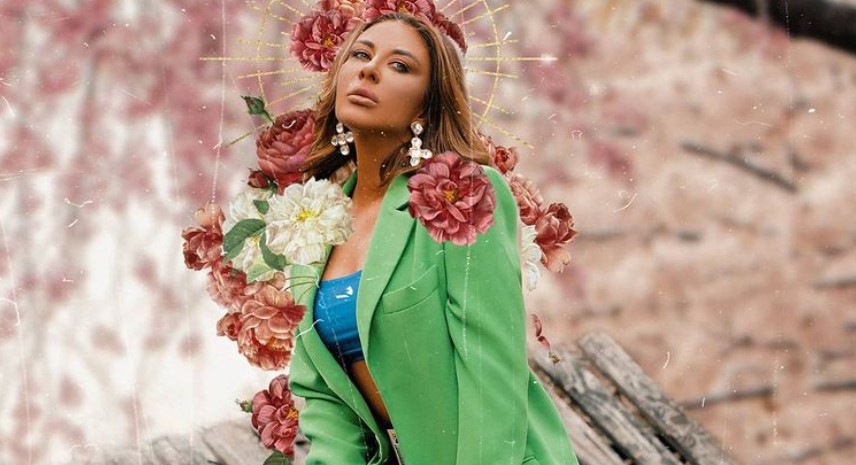 СЕСТРА ТИ Е ПОУБАВА: Ана Николиќ ја покажа сестра си која е позгодна од неа (ФОТО)