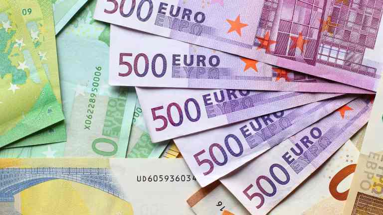 Европската централна банка за прв пат по 13 години ја намали понудата на пари во еврозоната