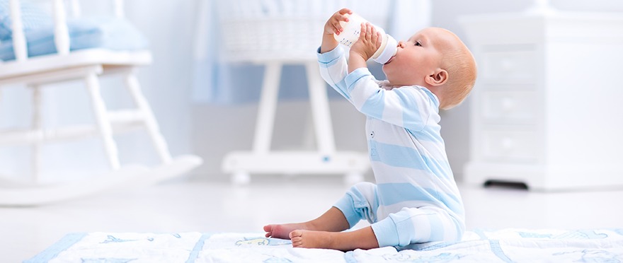 Забранета синтетичка хемикалија се користи во шишиња кои содржат бебешка храна