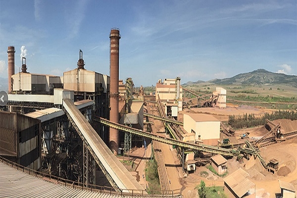 Вработените во Еуроникел бараат помош од Владата