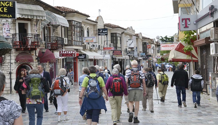 Бројот на странски туристи за четири месеци зголемен за 19,3 проценти