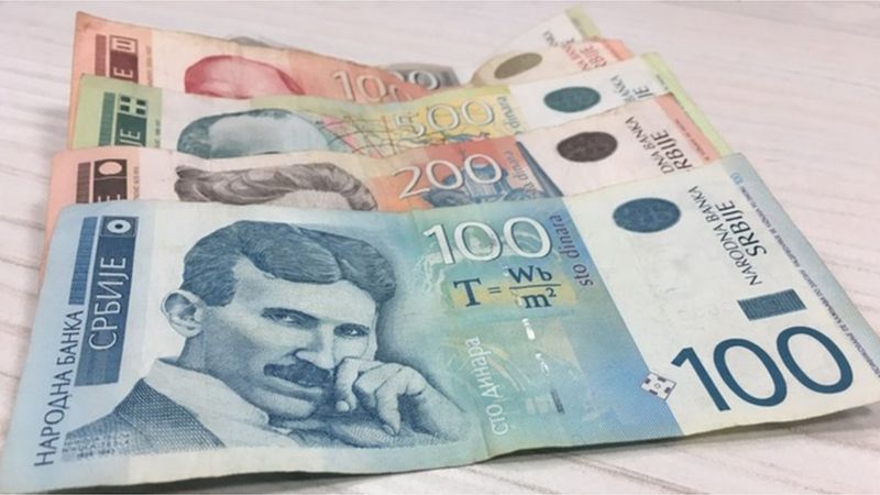 Просечната нето плата во Србија 810 евра