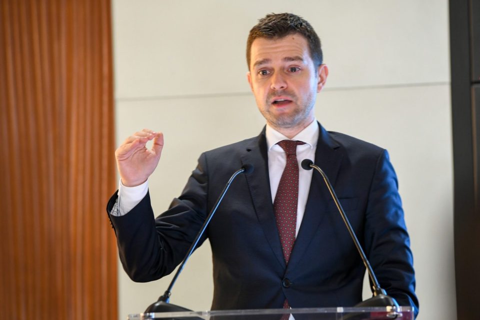 Министерот Муцунски во работна посета Казахстан