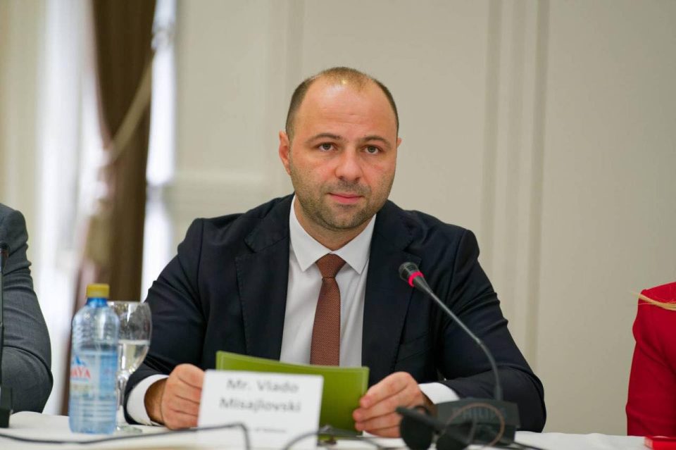 Мисајловски: Зголемуваме инвестиции во одбраната, модернизација на Армијата и јакнење на капацитетите за кризи, ризици и сајбер-безбедност