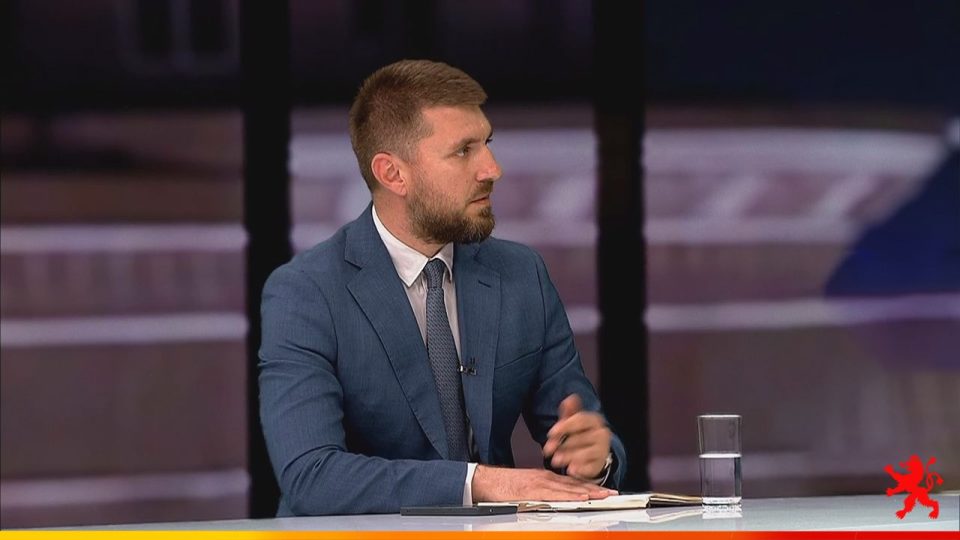 Митевски: Аеродром е наш дом, тука ја градиме нашата иднина