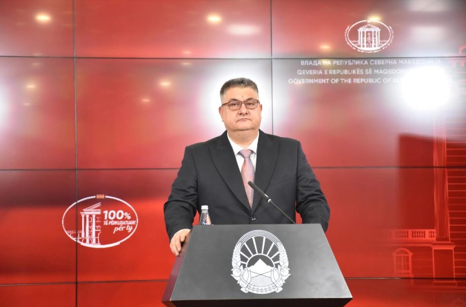 Минчев: Партизацијата, пријателските и роднинските вработувања изминатите 30 години ја доведа администрацијата во ваква состојба