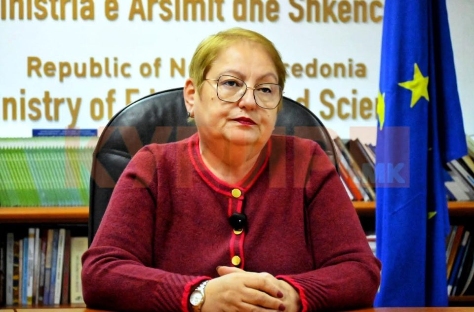 Јаневска: Ќе нема предвремен зимски распуст поради загадениот воздух