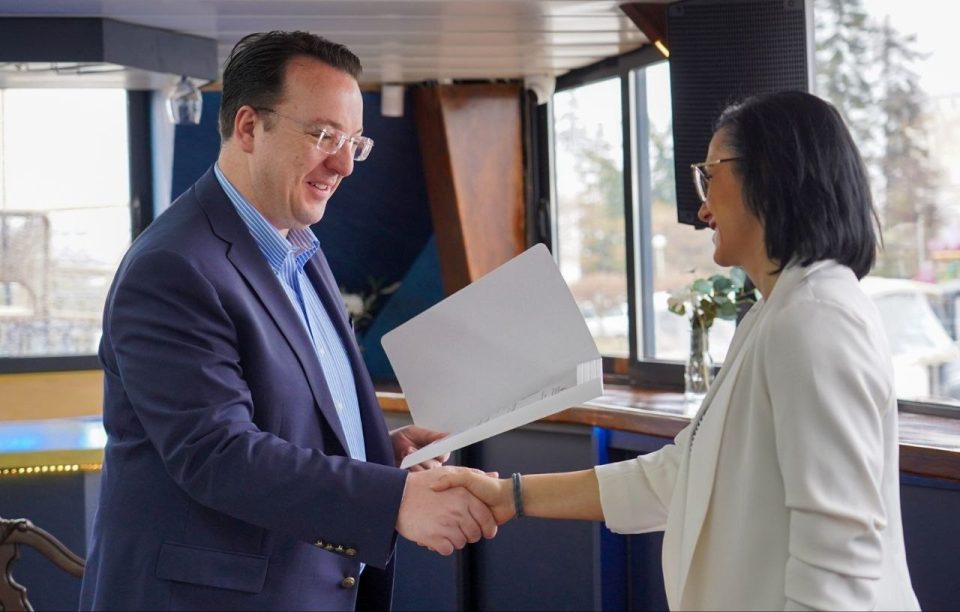 Николоски: После 20 години, за првпат овозможивме полагања за стручни испити за капетан и бродски персонал