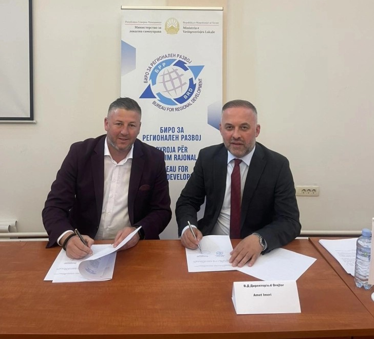 Општина Делчево обезбеди два милиони денари за механизација за одржување на локалните патишта