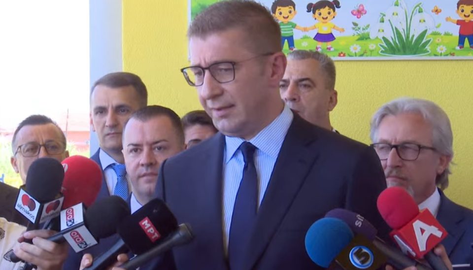 Мицкоски: Македонија има најевтина потрошувачка кошница во Европа, следува темелна проверка на цените на основните производи