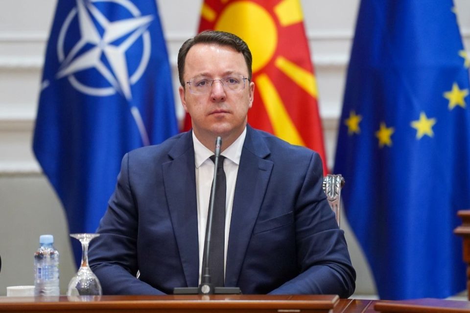 Николоски: Започнуваме со најкрупната реформа – услуги од 15 институции за поефикасни постапки