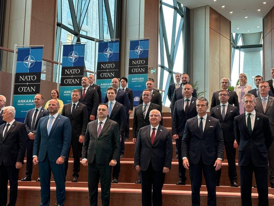 Мисајловски на форум за одбранбена индустрија во чиј фокус се иновации и развој на одбранбената индустрија