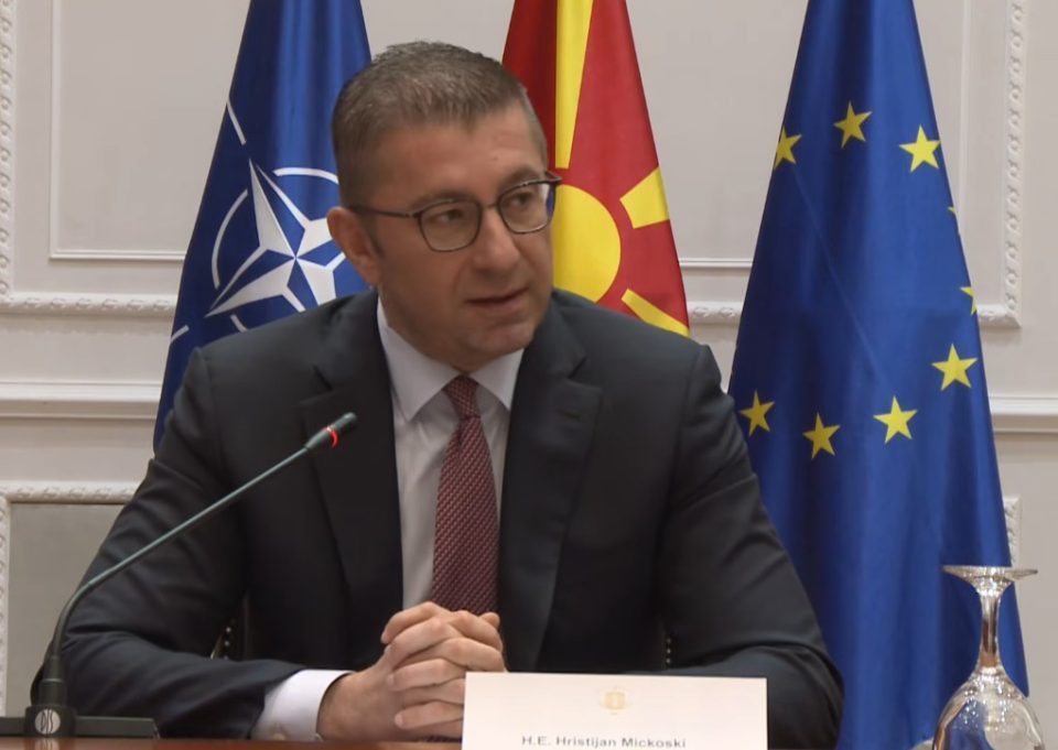 Мицкоски: На цела територија на државата ќе се развиваат шест автопатски делници