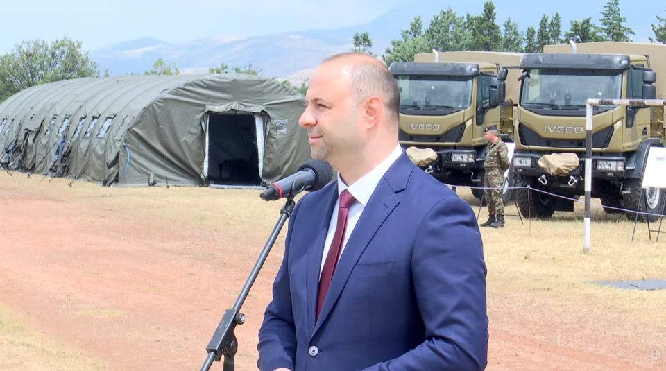 Мисајловски: Презентирана е опрема од околу 40 милиони евра од три пакети за модернизација на Армијата