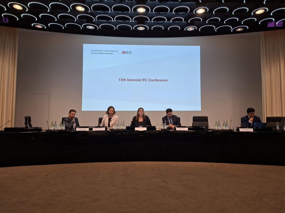 Митреска на конференција на БИС во Базел: Пополнување на информациските празнини во централното банкарство: ефикасно искористување на податоците и иновативните алатки