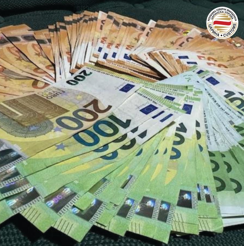 „ФИЧ“: Девизните резерви остануваат стабилни и обезбедуваат соодветна покриеност на идните надворешни плаќања