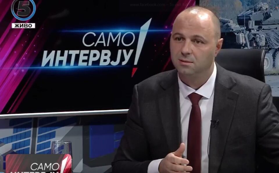 Македонија нема да испраќа војници во Украина, рече министерот Мисајловски